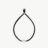 Pulseira Sifnos Preta Prateada Pérola 7mm