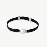 Pulseira Circa Preta Prateada Pérola 10mm